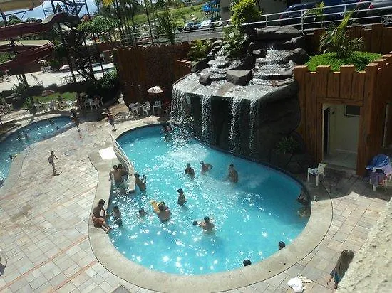 Apartamento Golden Dolphin Grand Hotel. Apcaldas Caldas Novas